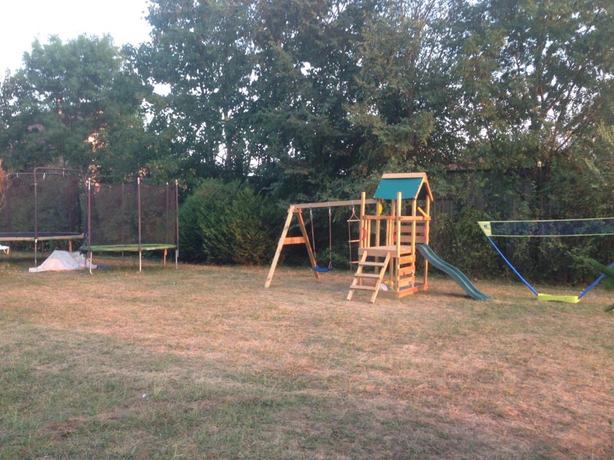 Le Tonneau Bourguignon Villa Saint-Leger-sur-Dheune Bagian luar foto