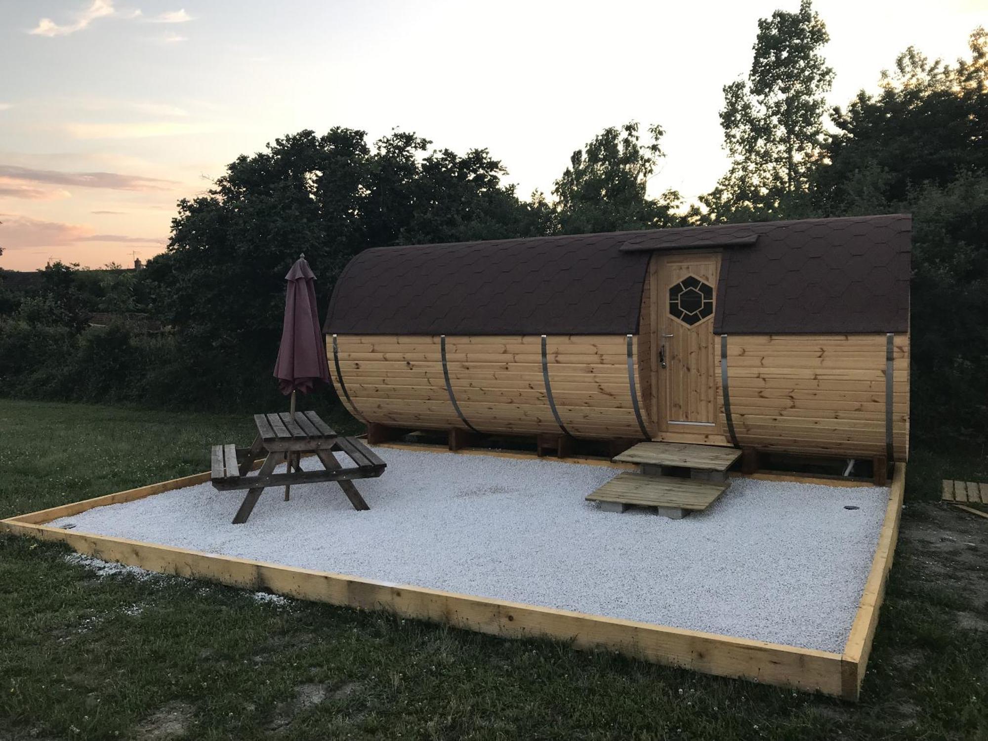 Le Tonneau Bourguignon Villa Saint-Leger-sur-Dheune Bagian luar foto